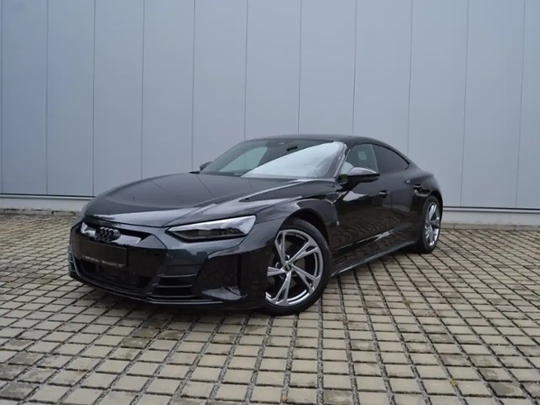 Audi e-tron GT quattro - foto 1