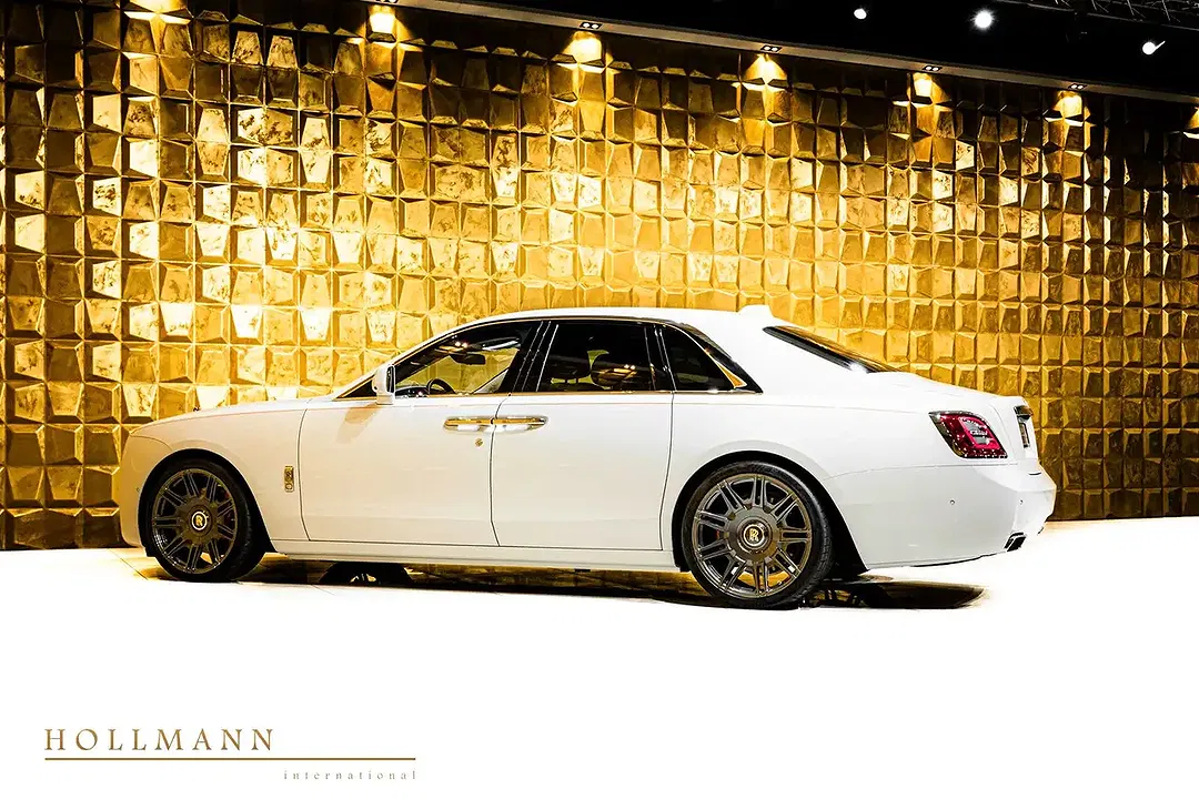 Rolls-Royce Ghost - Thumbnail 6