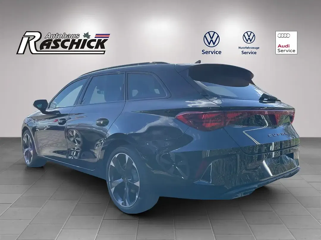 CUPRA Leon 1.5 eTSI DSG Sportstourer - Thumbnail 3