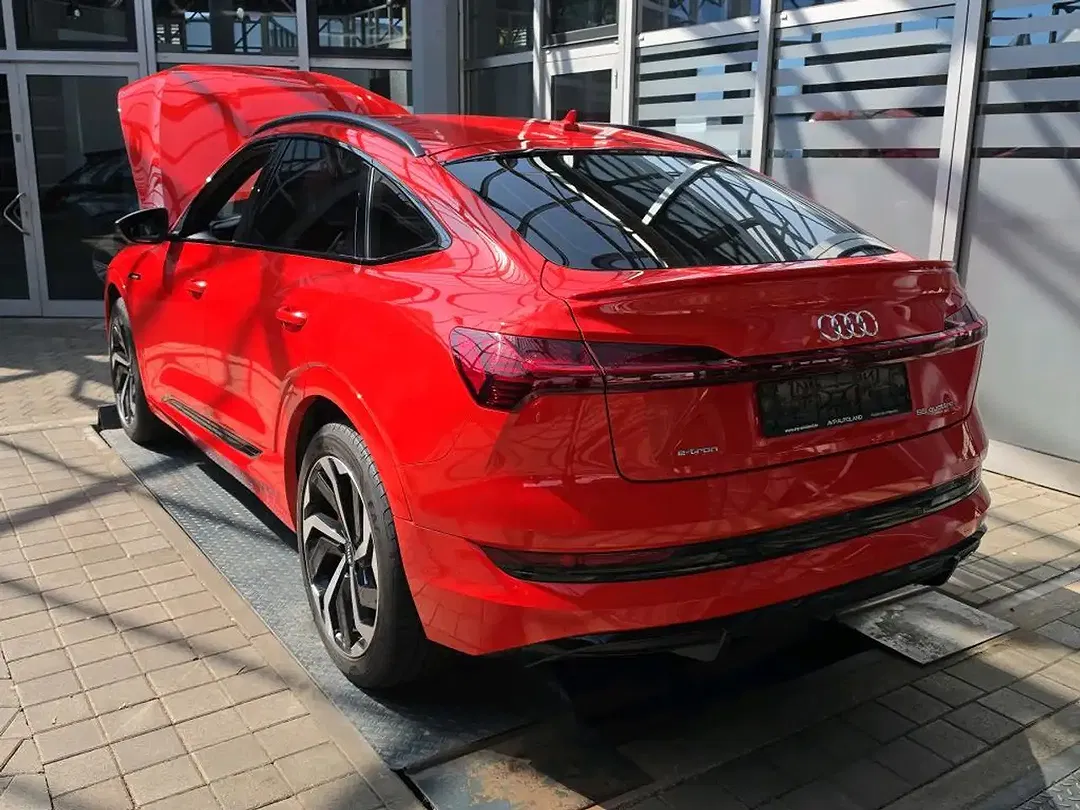 Audi e-tron 55 Sportback S line - Thumbnail 5