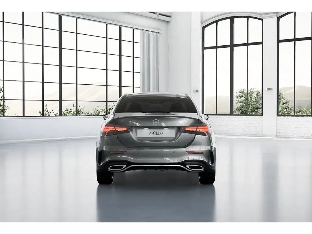 Mercedes-Benz A 200 - Thumbnail 13