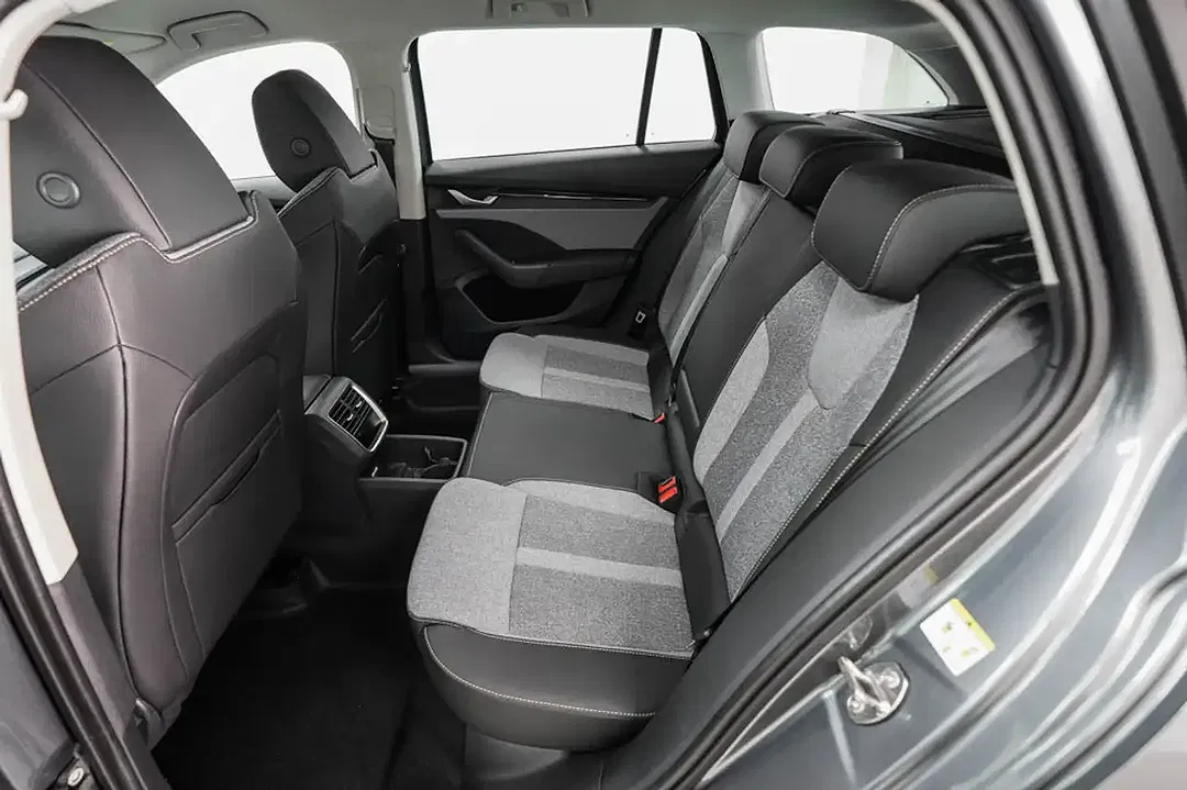 Skoda Octavia 1.5 TSI MHEV DSG Selection - Thumbnail 16