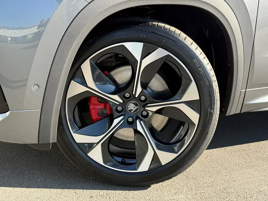 Skoda Kodiaq 2.0 TSI DSG 4x4 vRS - Thumbnail 3