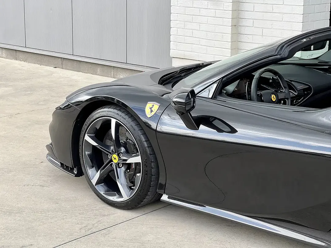Ferrari SF90 Spider 4.0 V8 Turbo F1 Assetto Fiorano - Thumbnail 10