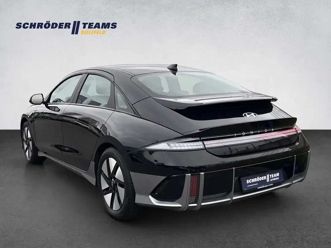 Hyundai IONIQ 6 Basis - Thumbnail 3