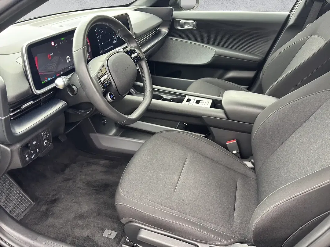 Hyundai IONIQ 6 Basis - Thumbnail 5