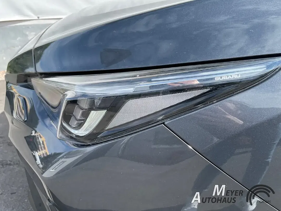 Subaru Impreza 2.0 Platinum - Thumbnail 10
