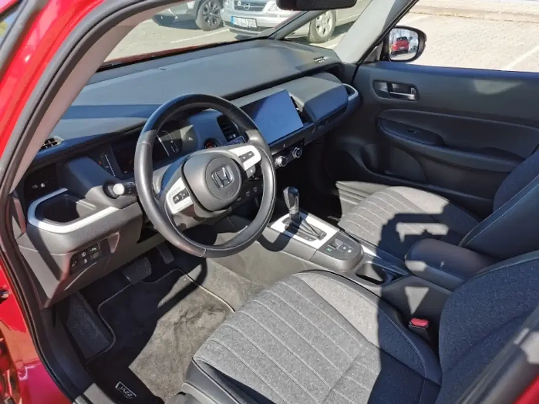 Honda Jazz 1.5 i-MMD Hybrid Executive - Thumbnail 13