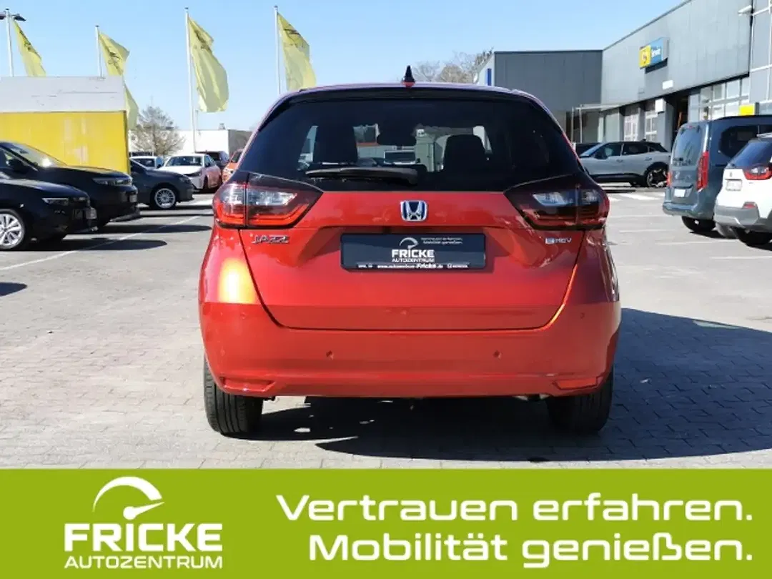 Honda Jazz 1.5 i-MMD Hybrid Executive - Thumbnail 3