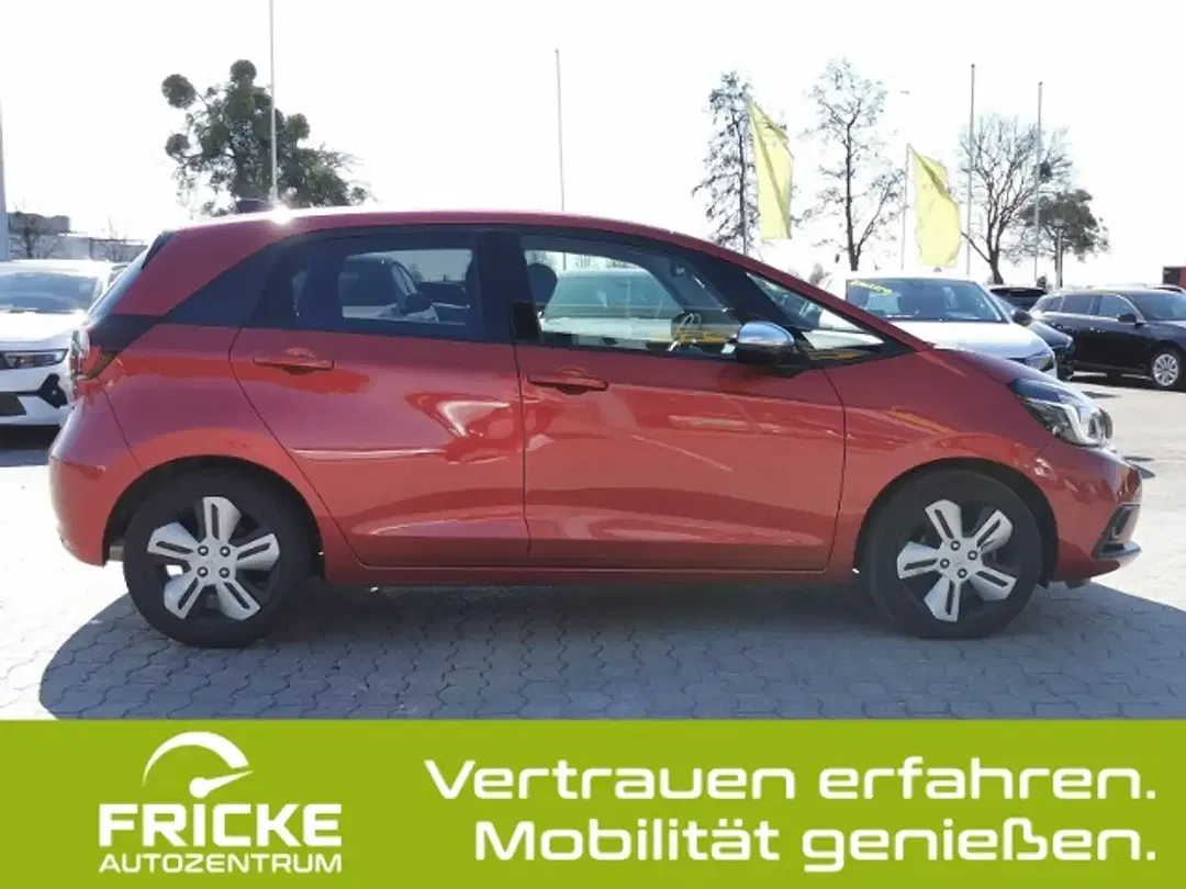 Honda Jazz 1.5 i-MMD Hybrid Executive - Thumbnail 9