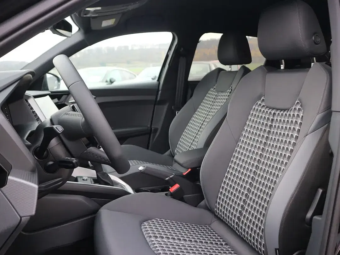 Audi A1 30 TFSI S tronic S line - Thumbnail 9