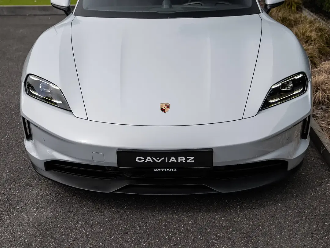 Porsche Taycan S/T - Thumbnail 12