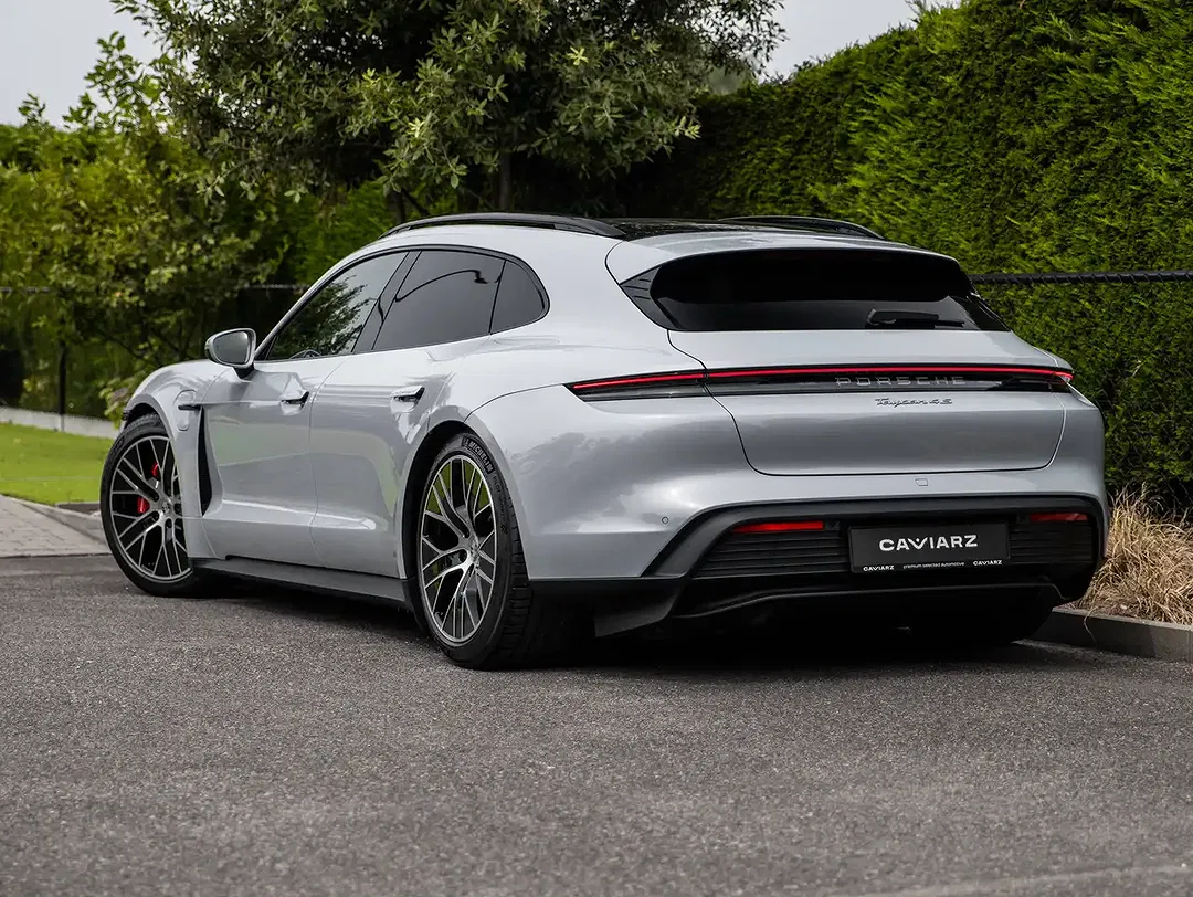 Porsche Taycan S/T - foto 2