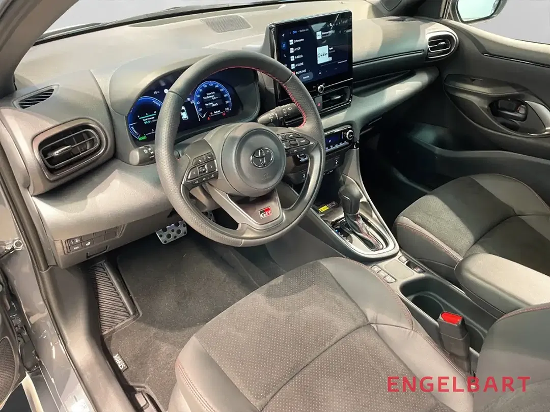 Toyota Yaris 1.5 Hybrid GR Sport - Thumbnail 6