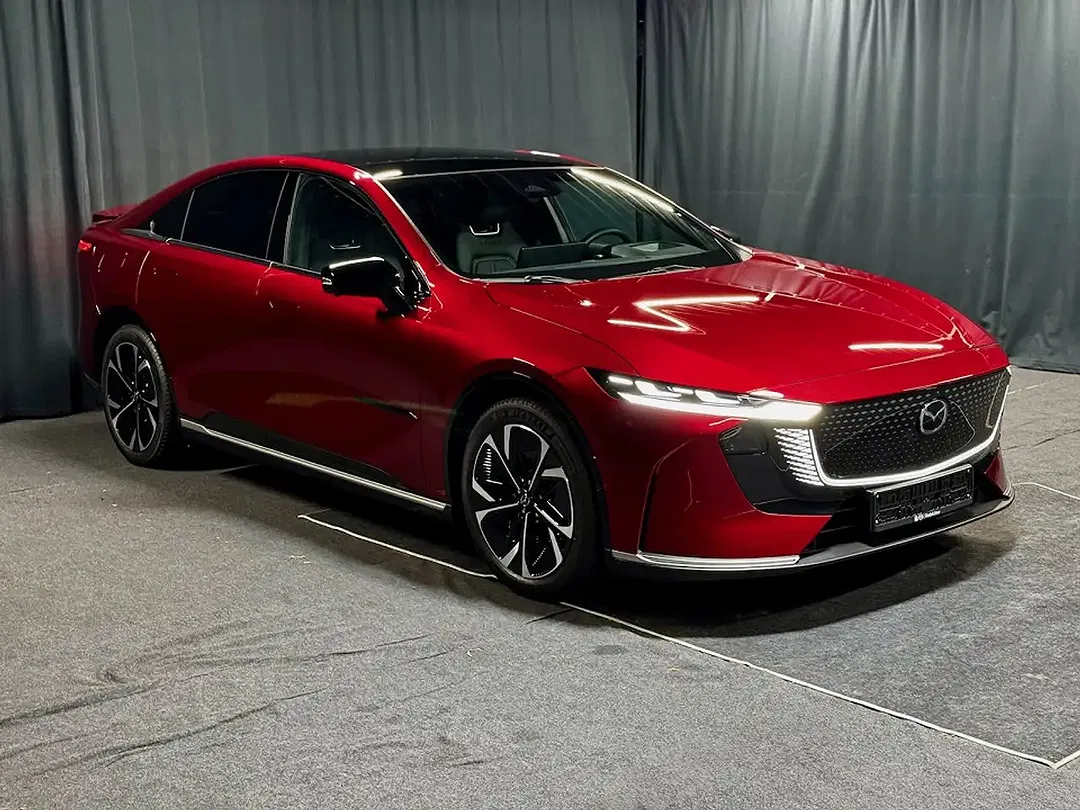 Mazda 6e Takumi - Thumbnail 3