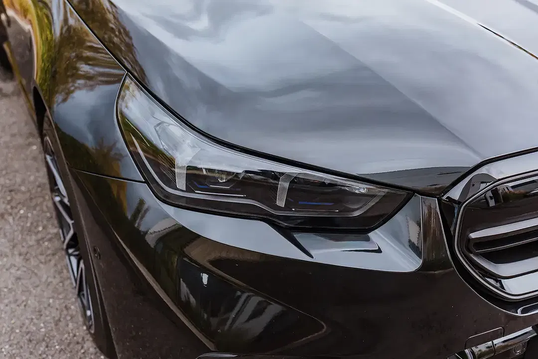 BMW M5 4.4 PHEV Touring - Thumbnail 13