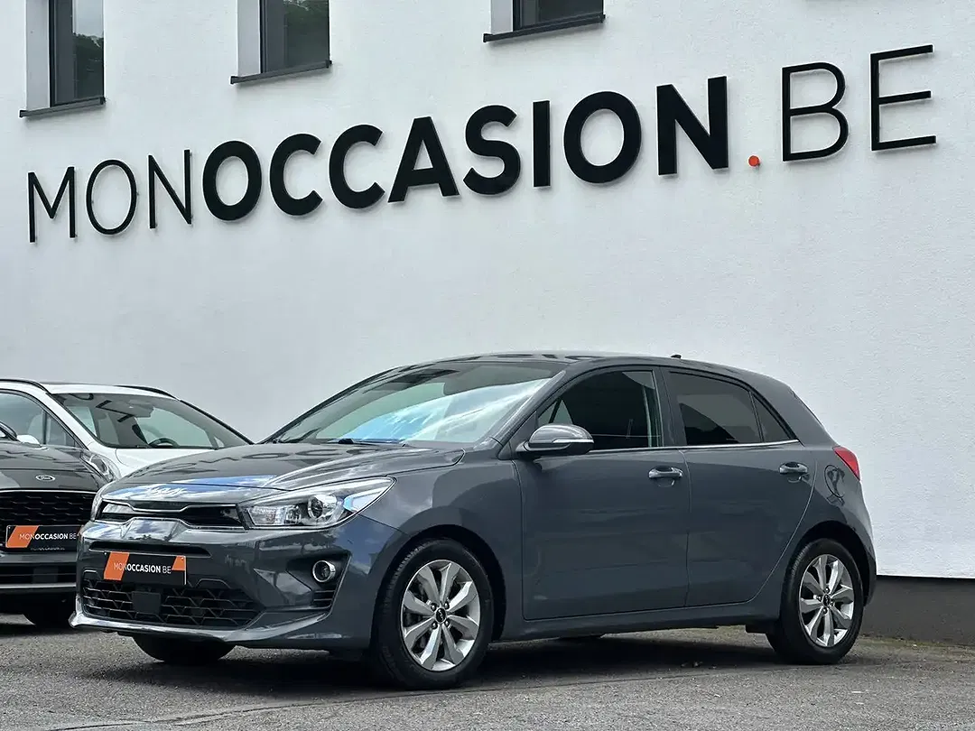 Kia Rio 1.5 - foto 1