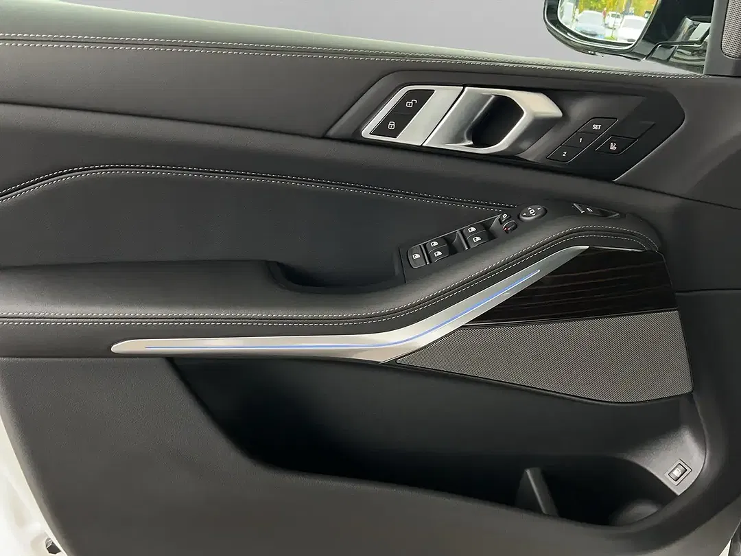BMW X5 xDrive M Sport - Thumbnail 14