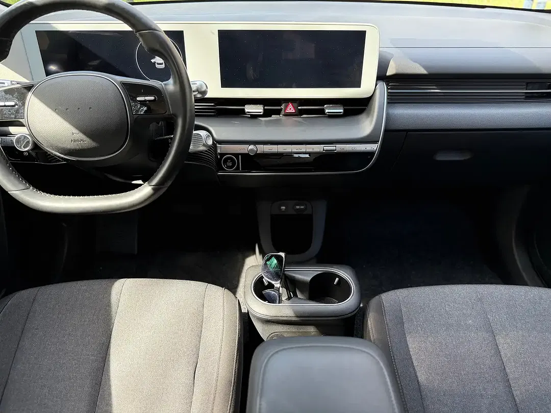 Hyundai IONIQ 5 - Thumbnail 12