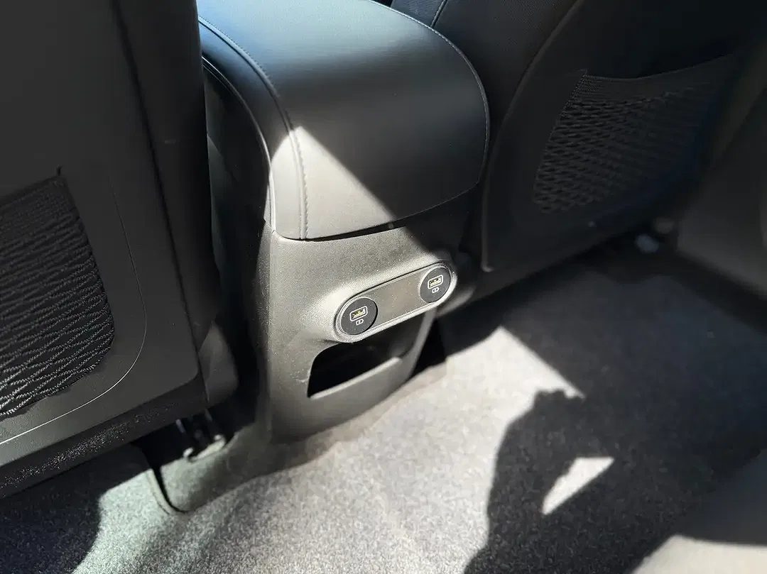 Hyundai IONIQ 5 - Thumbnail 13