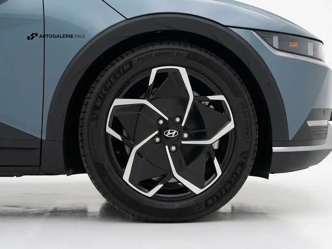Hyundai IONIQ 5 - Thumbnail 6