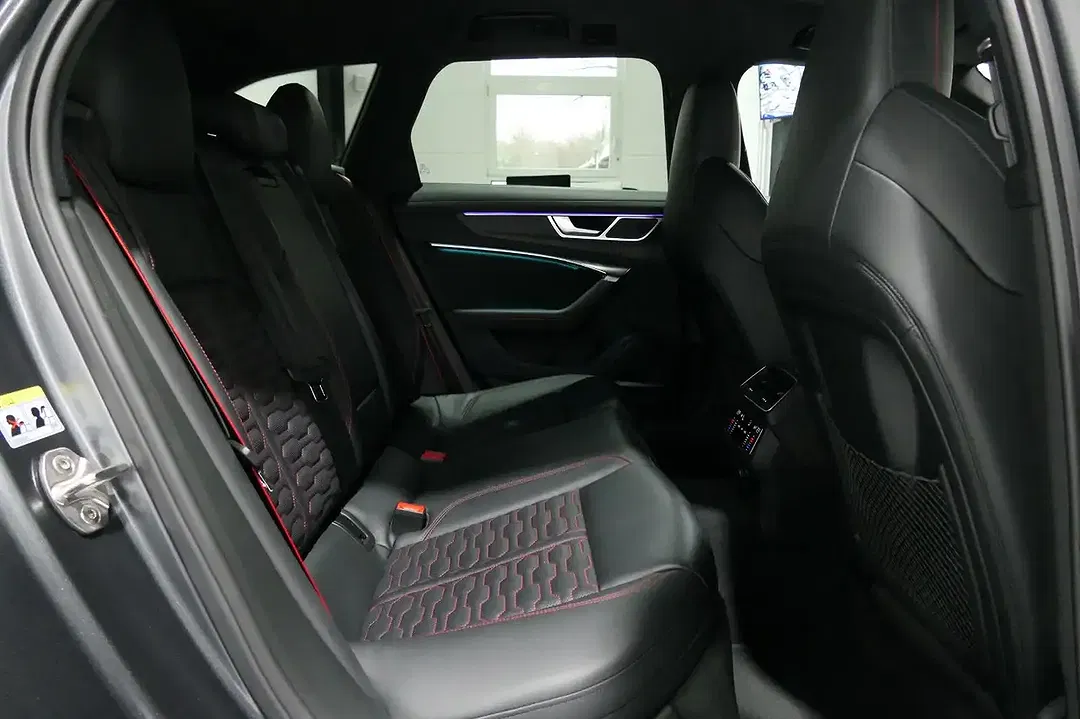 Audi RS6 Avant - Thumbnail 11