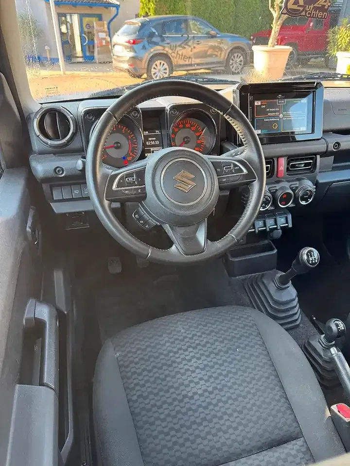Suzuki Jimny AllGrip Comfort+ - Thumbnail 10