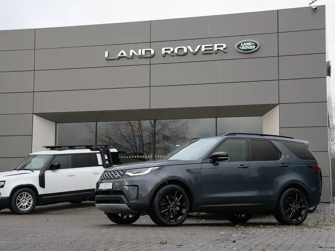 Land Rover Discovery D250 4x4 S - Thumbnail 9
