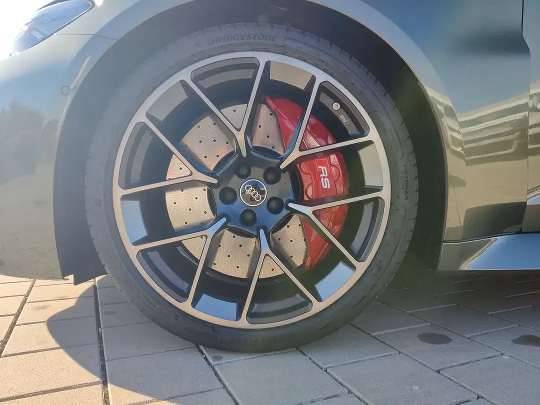 Audi RS5 - Thumbnail 8