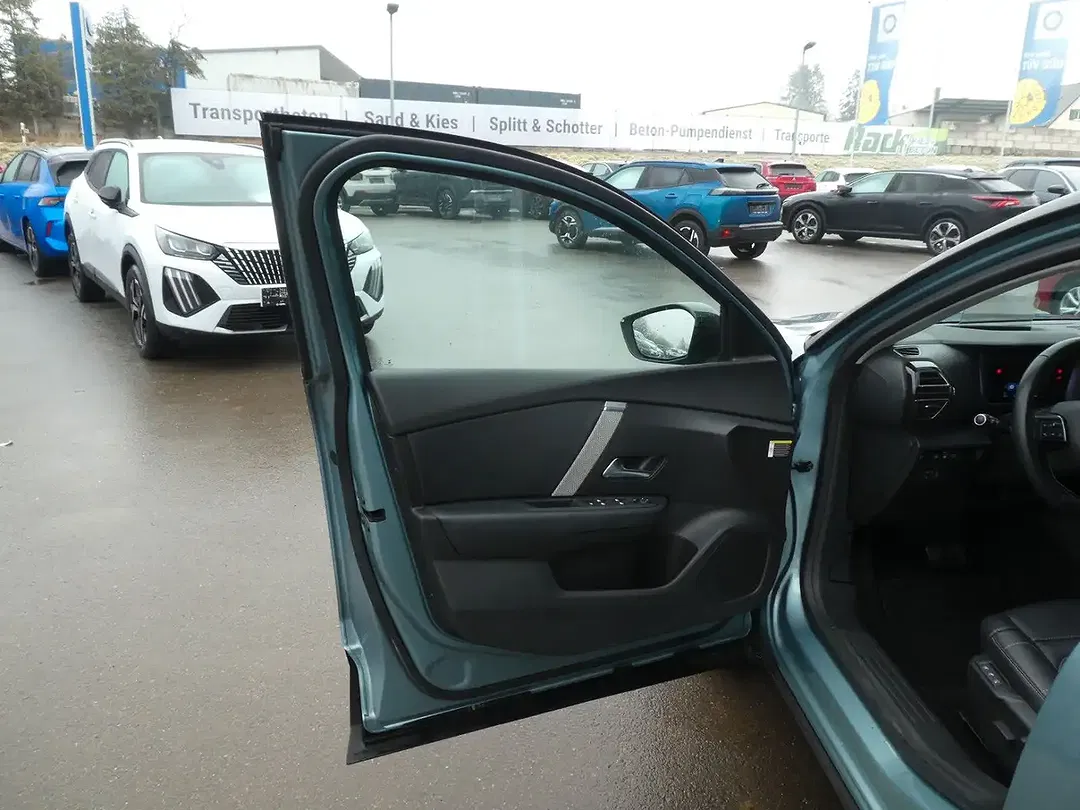 Citroen C4 Shine - Thumbnail 8