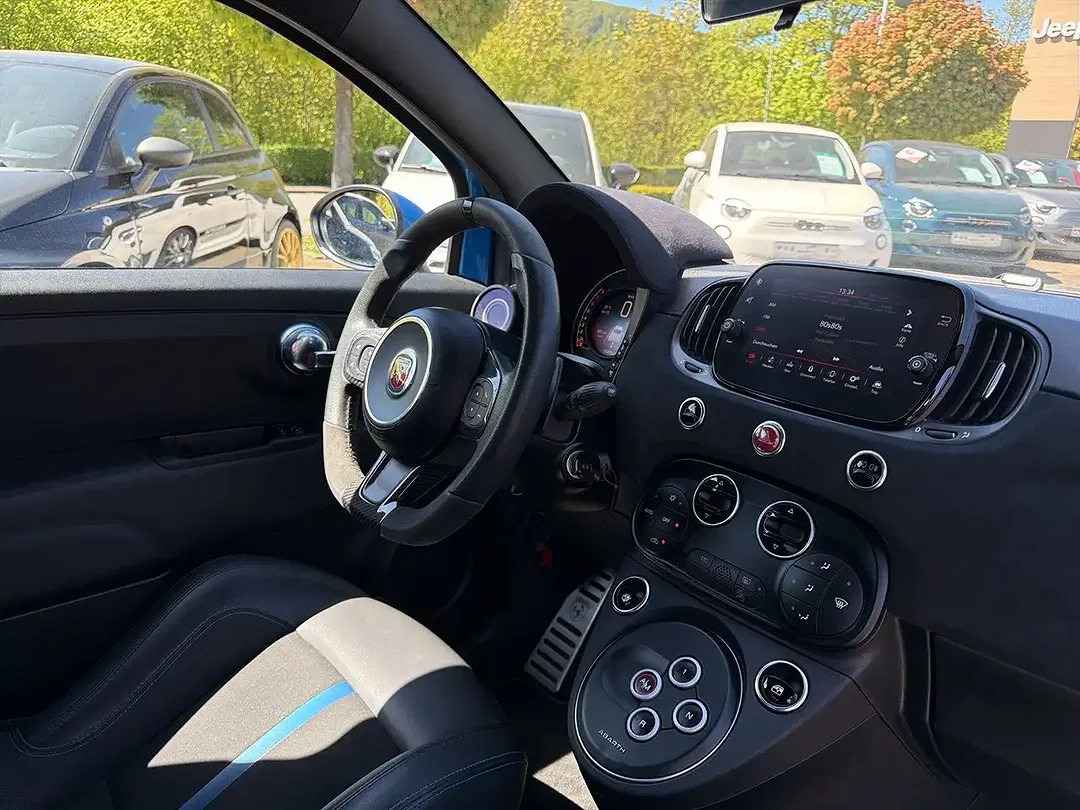 Abarth 695 - Thumbnail 12