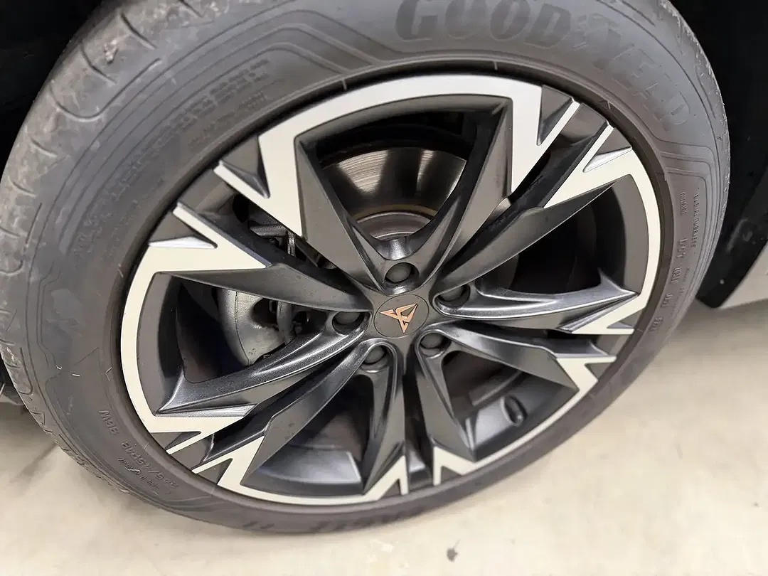CUPRA Formentor 1.5 eTSI DSG Design Edition - Thumbnail 3