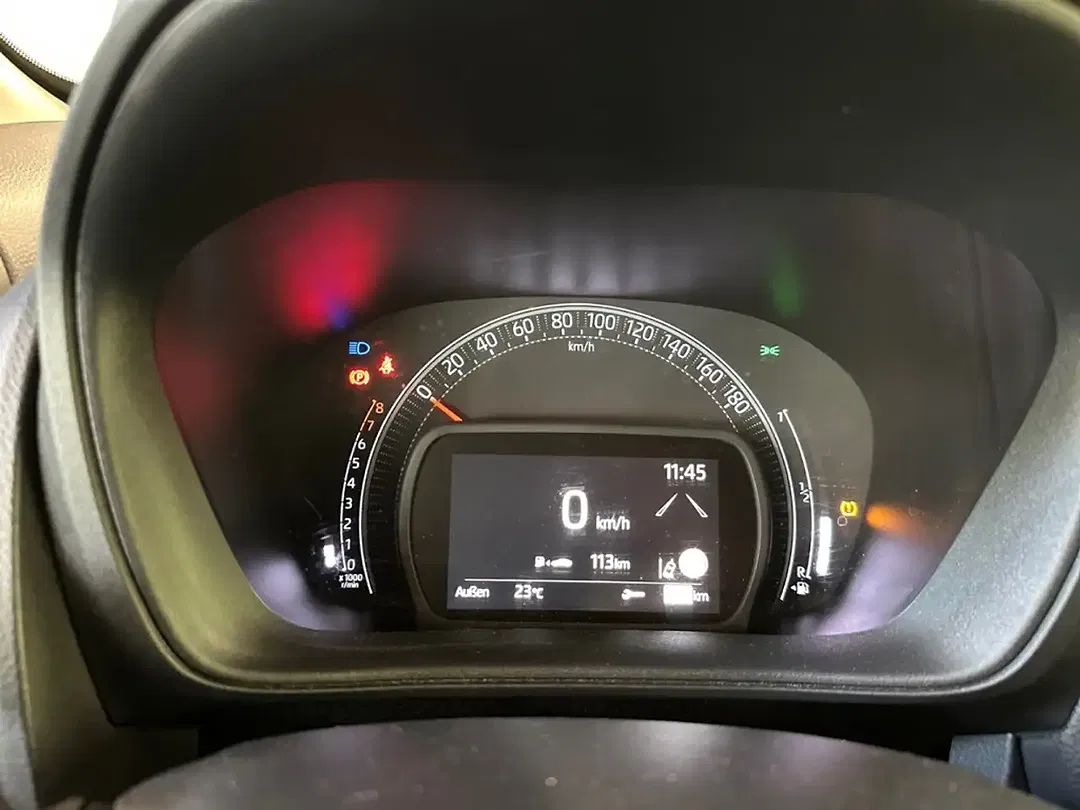 Toyota Aygo X - Thumbnail 12