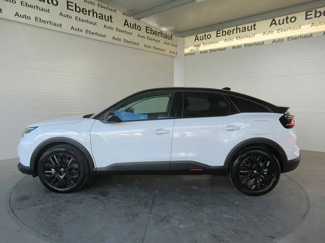 Citroen C4 Hybrid MHEV Collection - Thumbnail 3