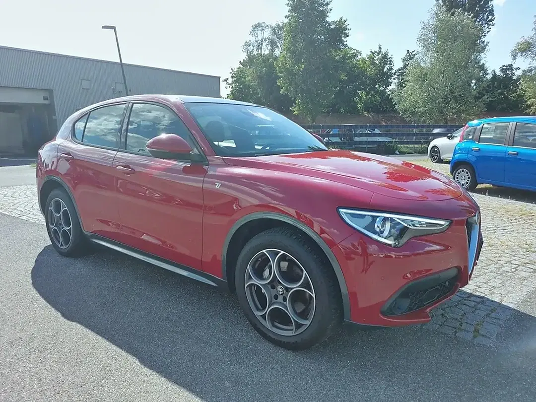 Alfa Romeo Stelvio 2.2 Diesel Ti - Thumbnail 3