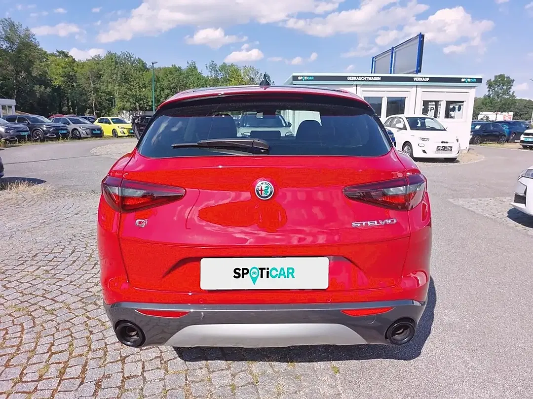 Alfa Romeo Stelvio 2.2 Diesel Ti - Thumbnail 5