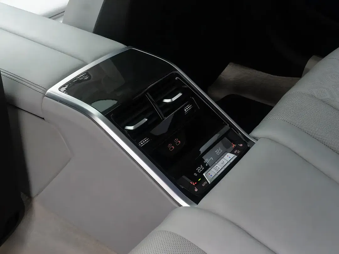 Alpina B8 - Thumbnail 29