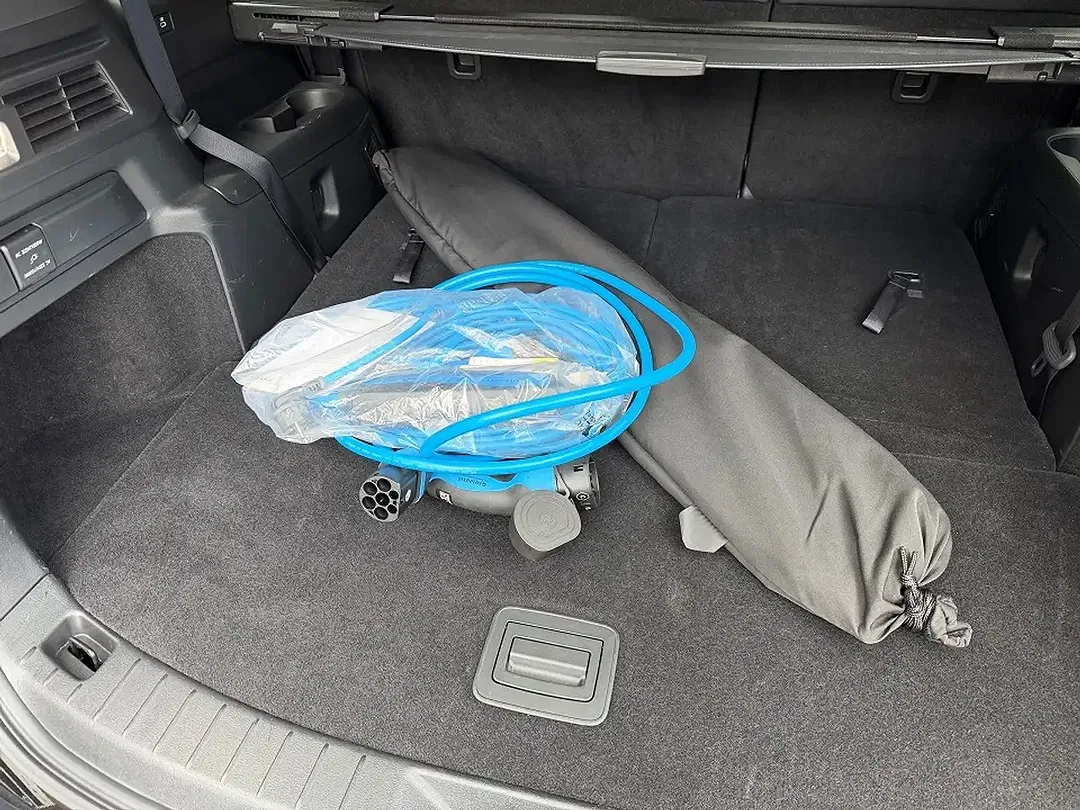 Mazda CX-80 PHEV Homura Plus - Thumbnail 14
