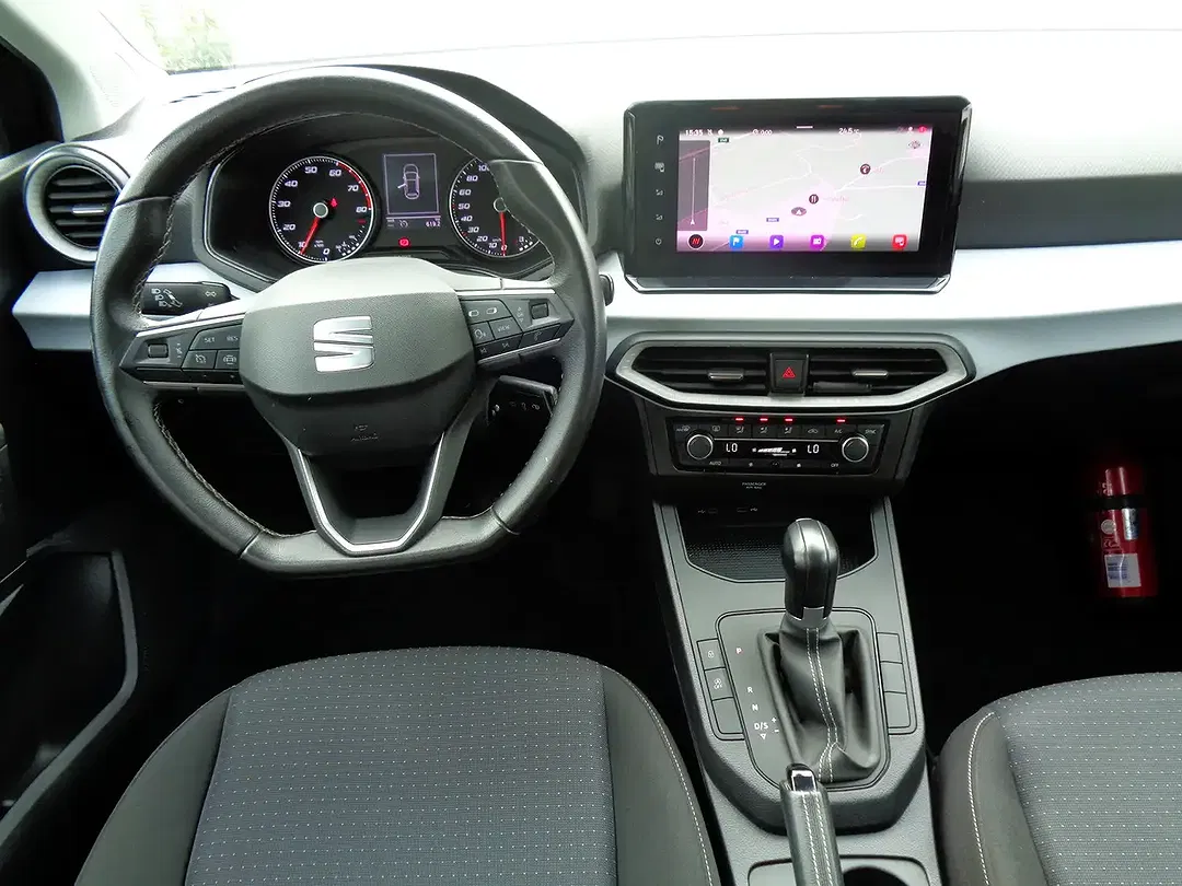 SEAT Ibiza - Thumbnail 11