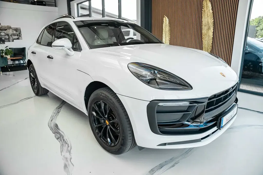 Porsche Macan S - Thumbnail 3