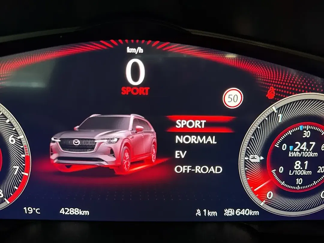 Mazda CX-80 2.5 e-SKYACTIV 8AT AWD PHEV Homura - foto 15