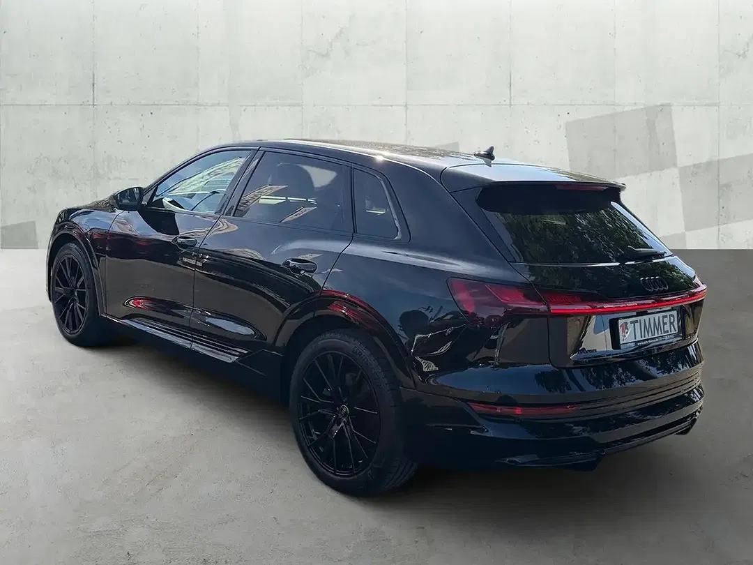 Audi e-tron 55 quattro S line - Thumbnail 4