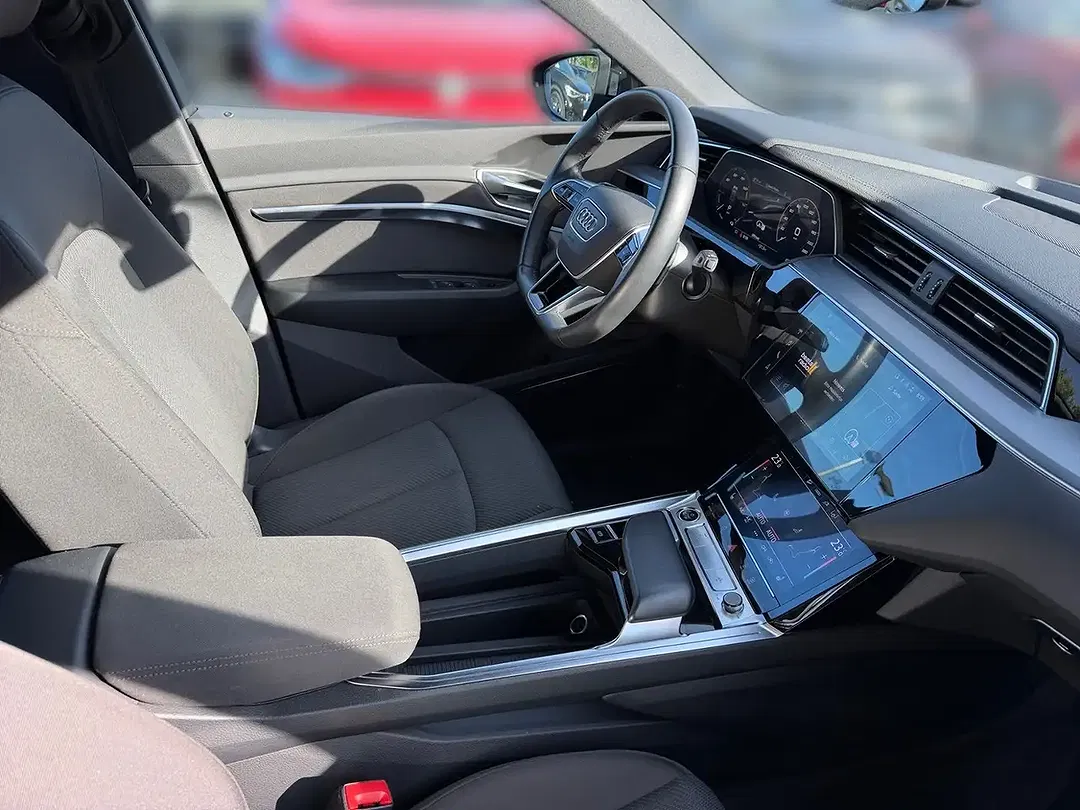 Audi e-tron 55 quattro S line - Thumbnail 7