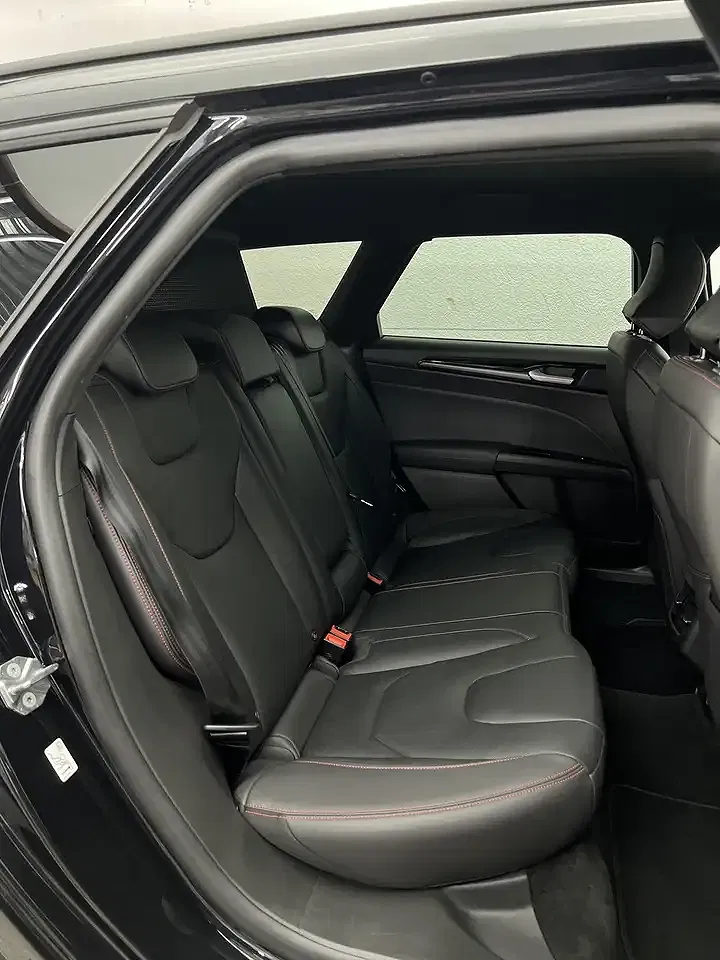 Ford Mondeo 2.0 EcoBlue ST-Line - Thumbnail 8