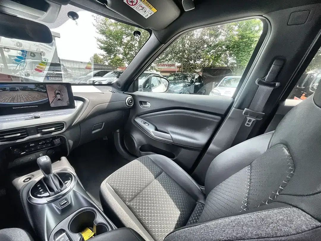 Nissan Juke 1.6 Hybrid N-Connecta - Thumbnail 11