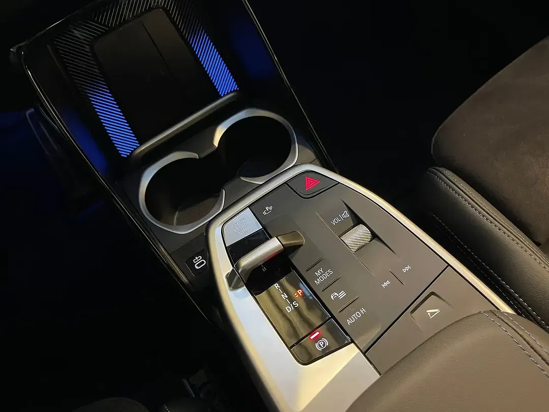 BMW X1 sDrive M Sport Pro - Thumbnail 16