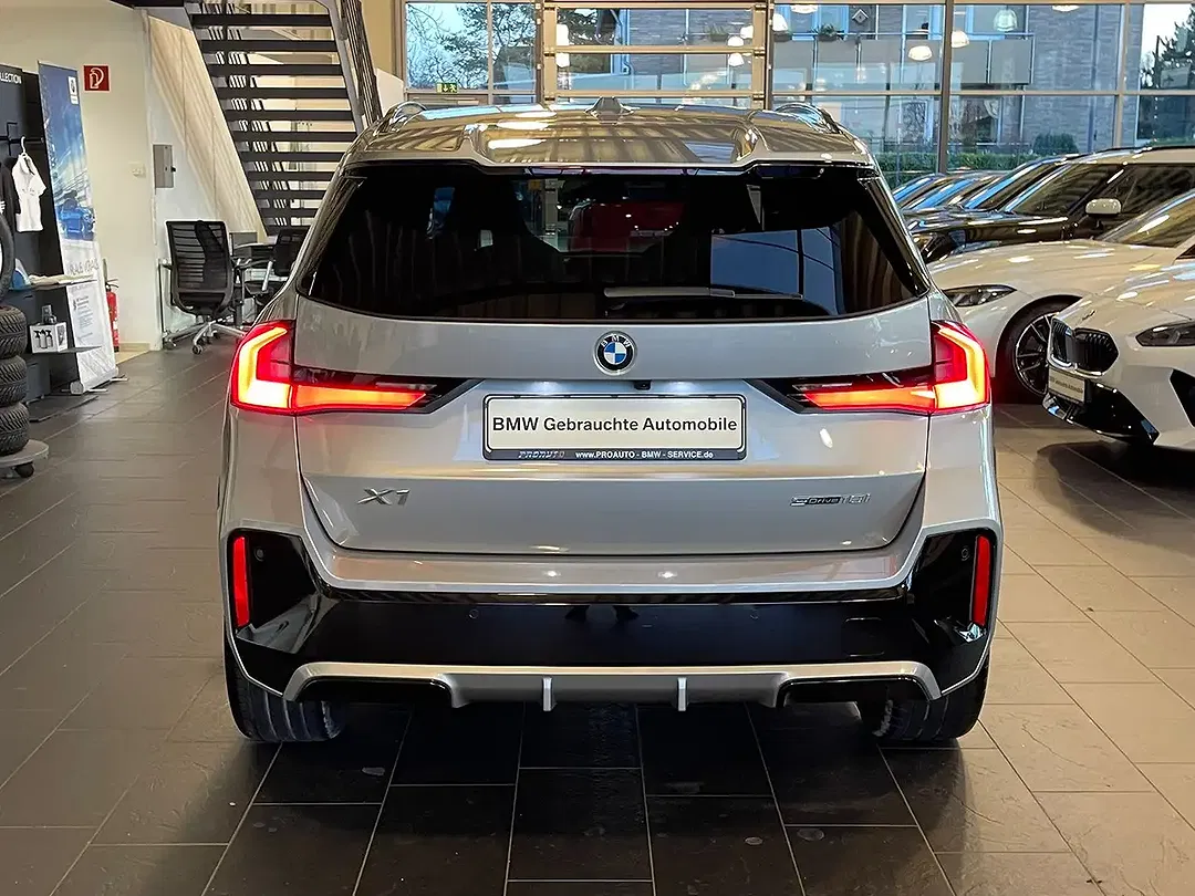BMW X1 sDrive M Sport Pro - Thumbnail 7