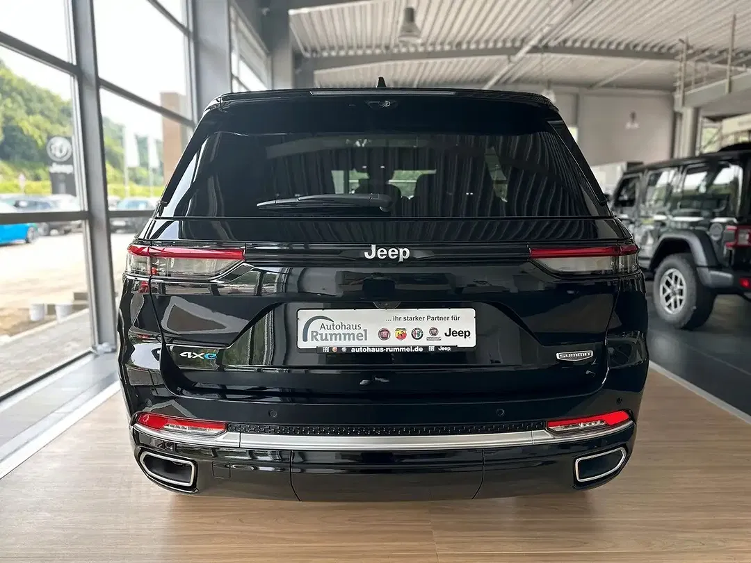 Jeep Grand Cherokee 4xe Summit - Thumbnail 13