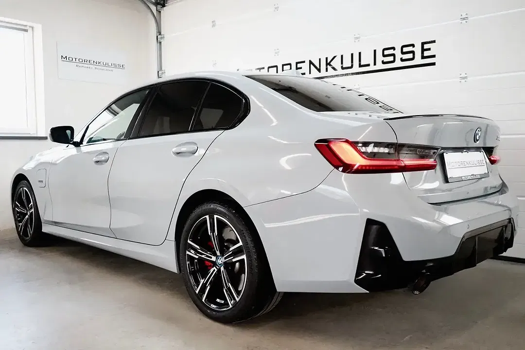BMW 320 M Sport Pro Plus - Thumbnail 6
