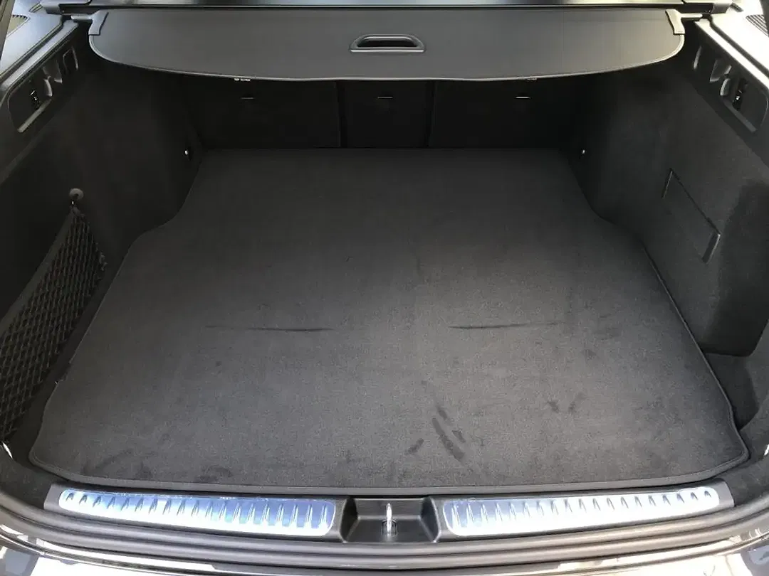 Mercedes-Benz C 220 AMG MBUX Night - Thumbnail 12